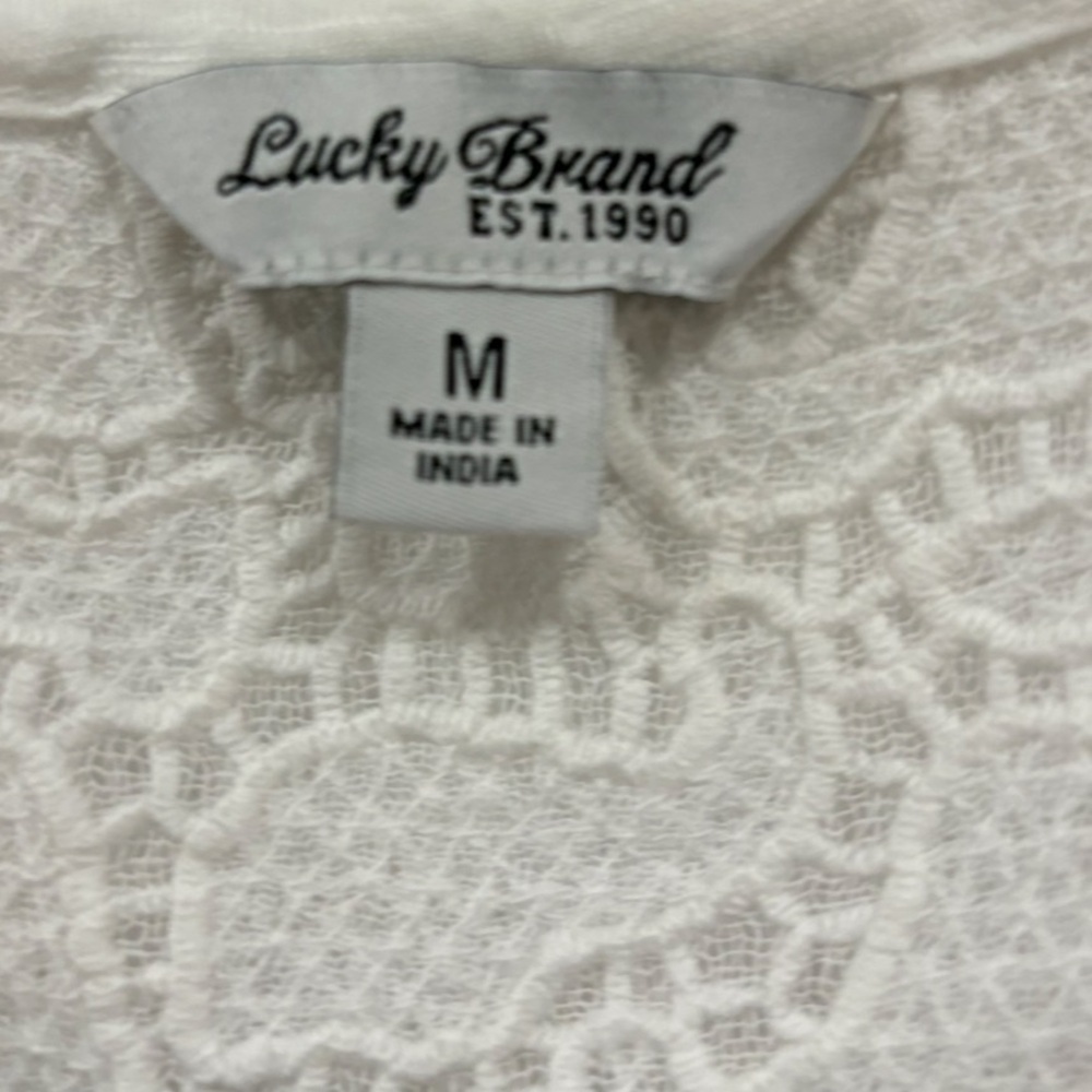 Lucky Brand Women's Embroidered Peasant
Top V Neck Tie Closure Boho Size Medium - Picture 6 of 7